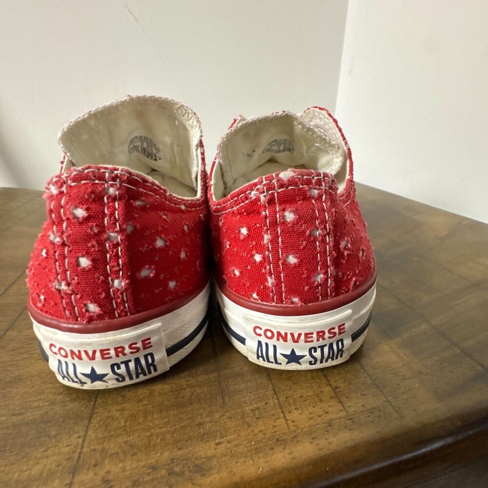 Converse All Star Red Star Print Sneakers Womens 7 4th of July Americana Casual - Picture 5 of 10